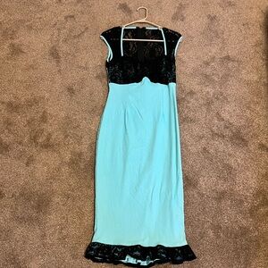 L, Tiffany lace pin up dress. Light blue.